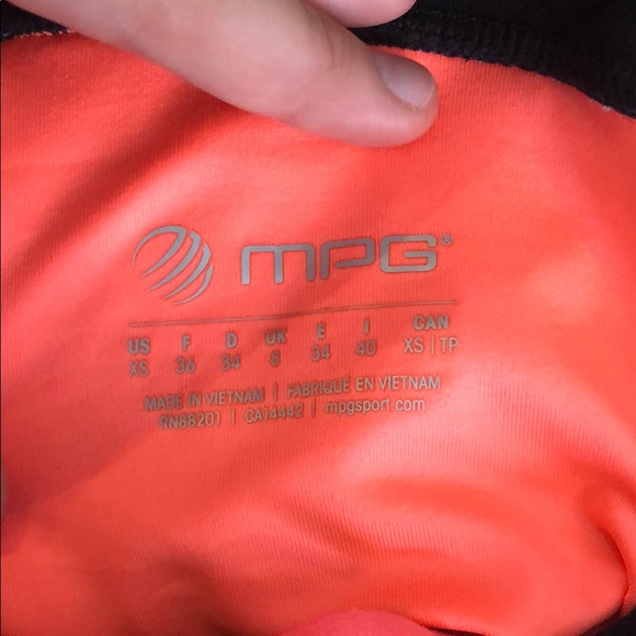 Women’s MPG Athletic Shorts - Picture 4 of 4